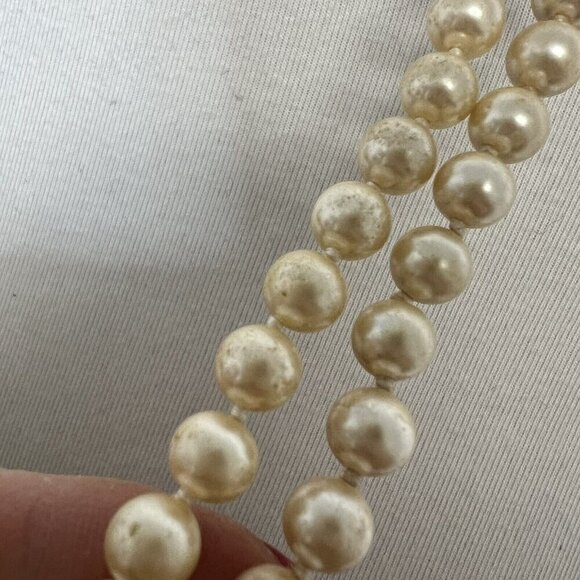 Vintage Cream Faux Pearl Double Strand Beaded Necklace - Picture 5 of 13